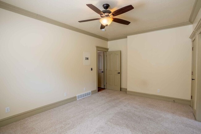 Building Photo - 414 Choke Cherry Ln