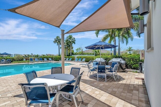 Building Photo - 4790 Navali Dr