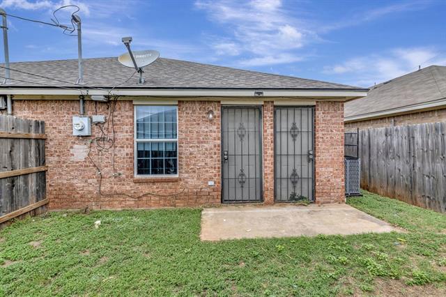 Building Photo - 1418 E Mulkey St