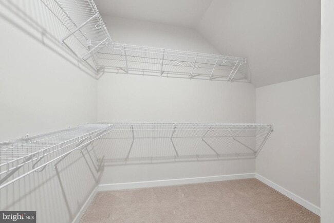 Building Photo - 44603 Wolfhound Sq