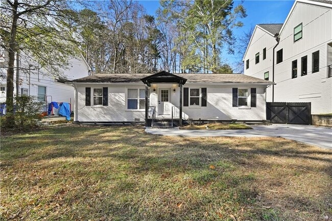 Building Photo - 1728 Wayland Cir NE