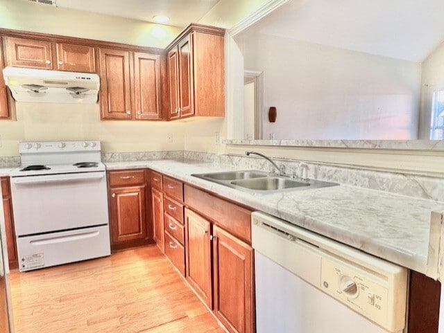 Building Photo - 2203 Inverness Dr