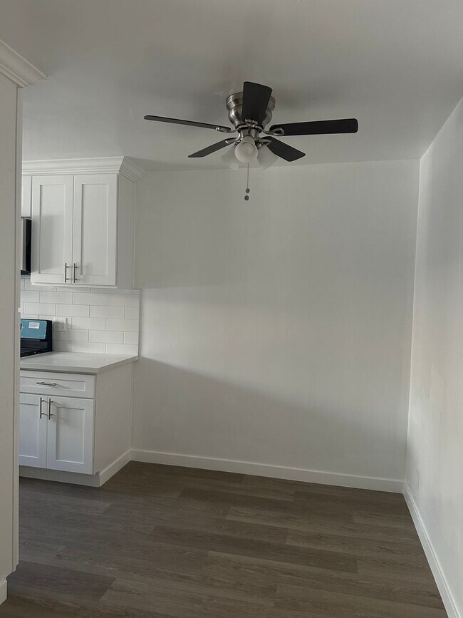 Interior Photo - 9215 Sepulveda Apartments