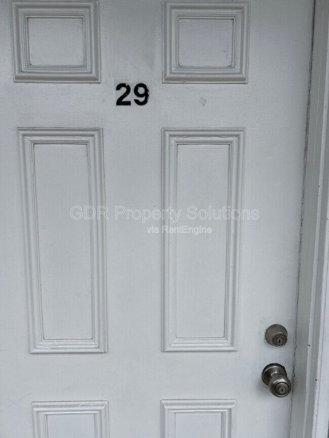 Building Photo - 401 14th St NW