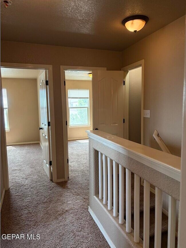 Building Photo - 7029 Copper Town Dr