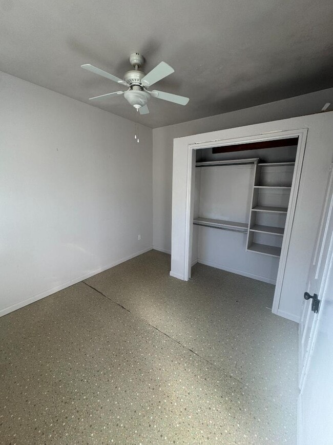 Building Photo - 18 Frontier St