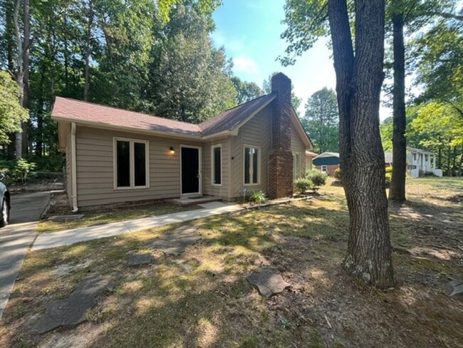 Building Photo - 4804 Yorkwood Dr