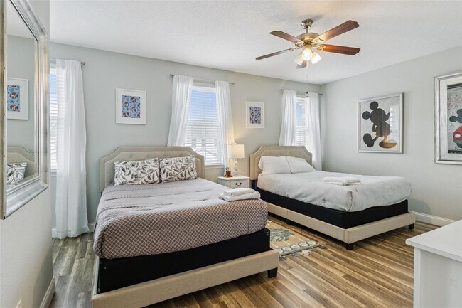 Building Photo - 193 Captiva Dr