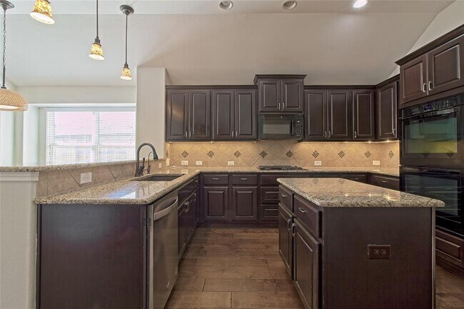 Building Photo - 3618 Penelope Way