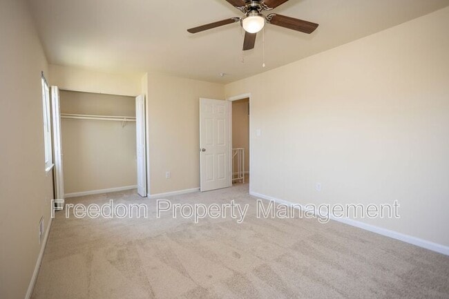 Building Photo - 10270 Cub Run Ct