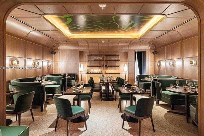 Building Photo - 159 NE 6th St