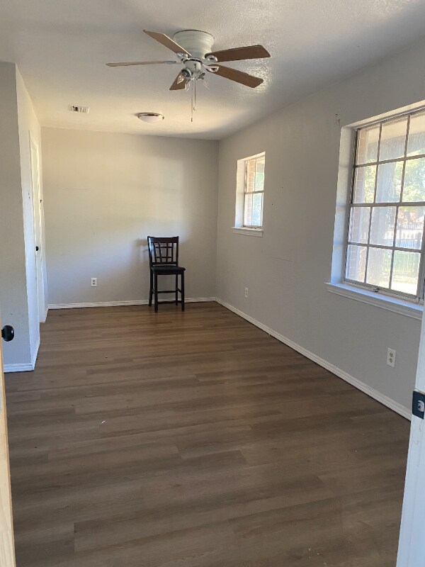 Building Photo - 10430 Checota Dr