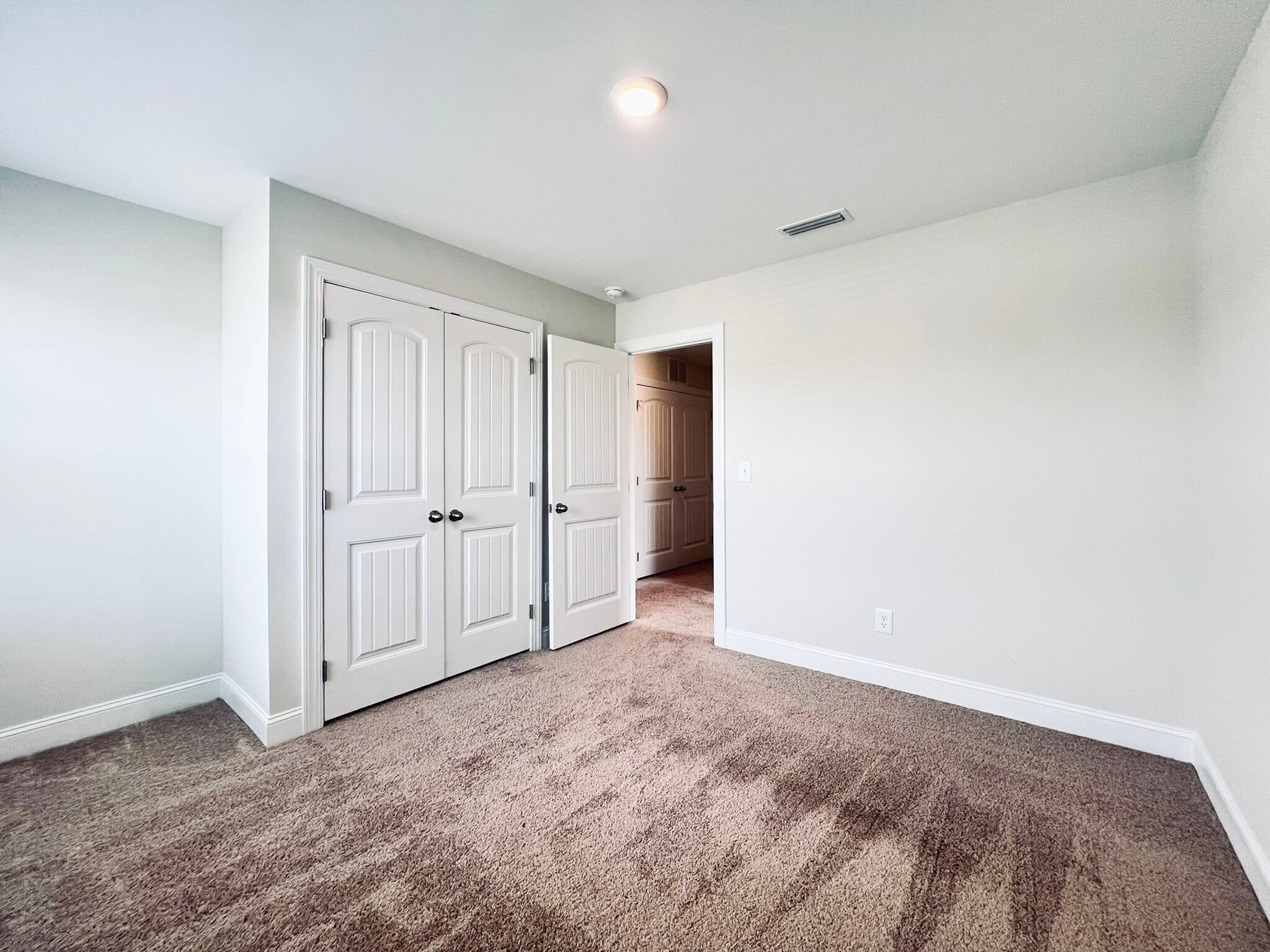 Building Photo - 5220 Stream Stone Way