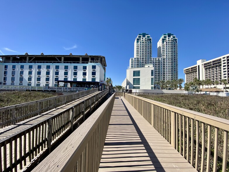 Private boardwalk - 310A Padre Blvd