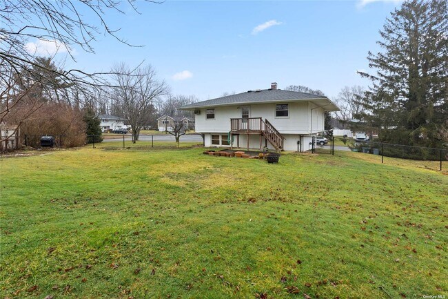Building Photo - 34 Bobcat Ln