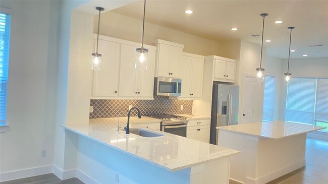 Building Photo - 2235 Garden Arbor Ln