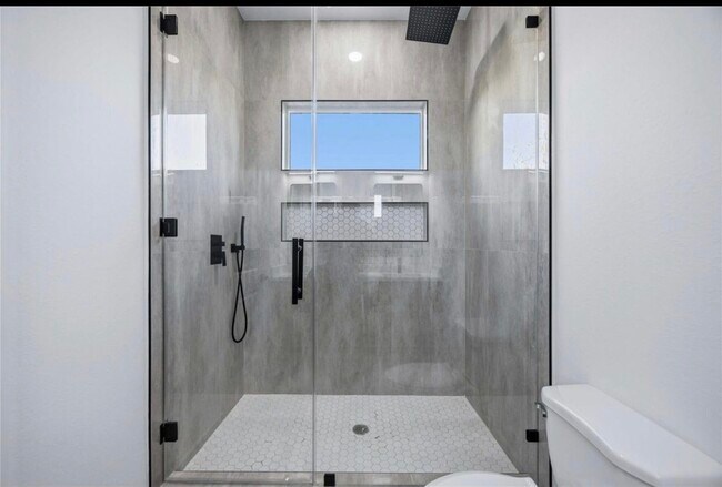 Building Photo - 3923 Aledo St