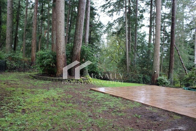 Building Photo - Beautiful 3BR Home in Cul-de-Sac – Loft, Deck & 3-Car Garage