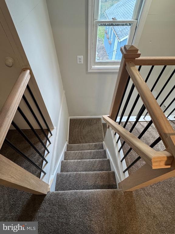 Building Photo - 122 S Haviland Ave