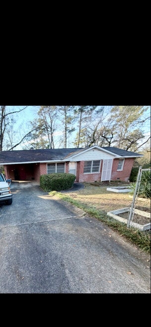 Building Photo - 4222 Yates Dr