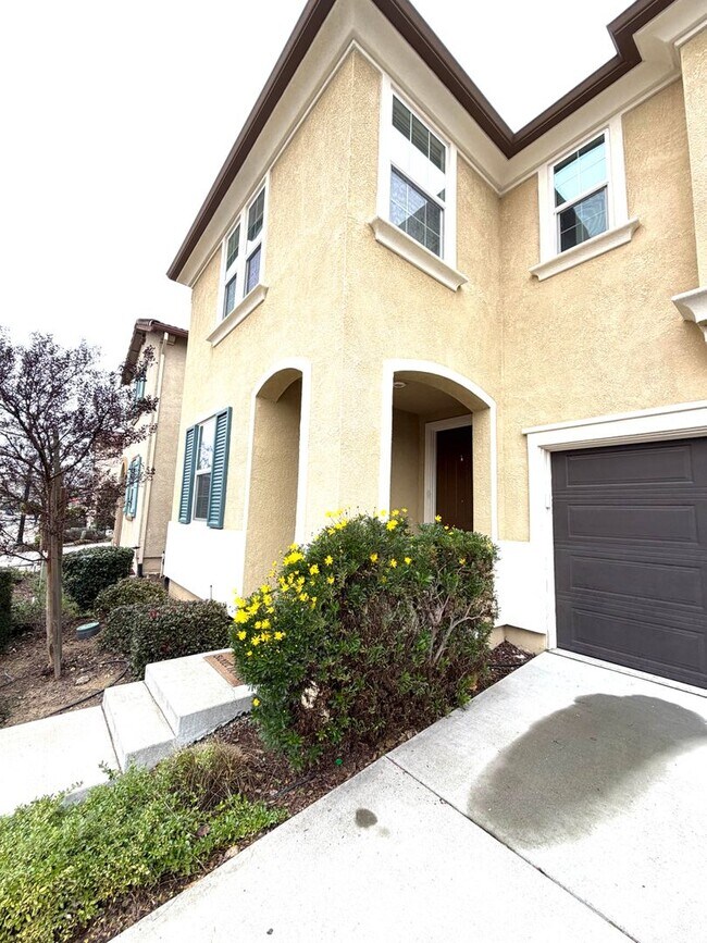 Building Photo - Spacious 5BR + Loft in Hamptons Village – Studio Suite, New HVAC, EV Charging