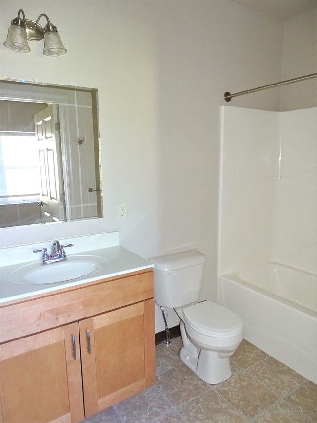 Building Photo - Trailside Apartments