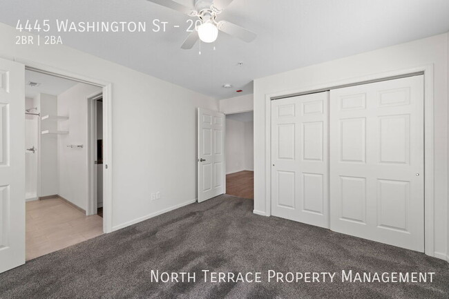 Building Photo - Stylish 2-Bedroom Living at Vernon on Wash...