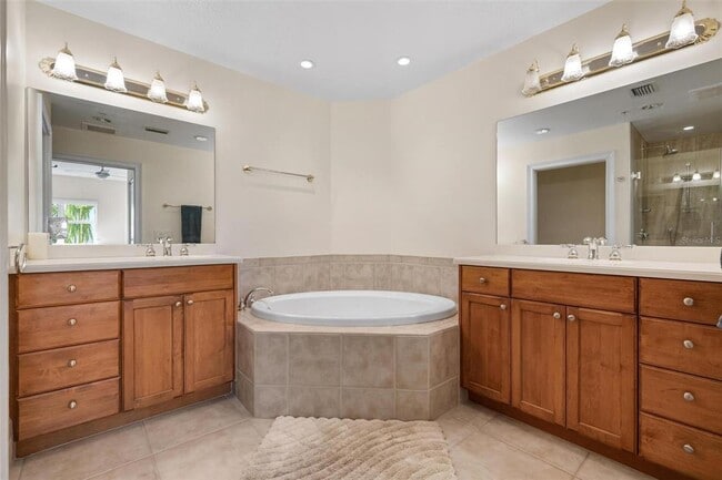 Building Photo - 610 Riviera Dunes Way