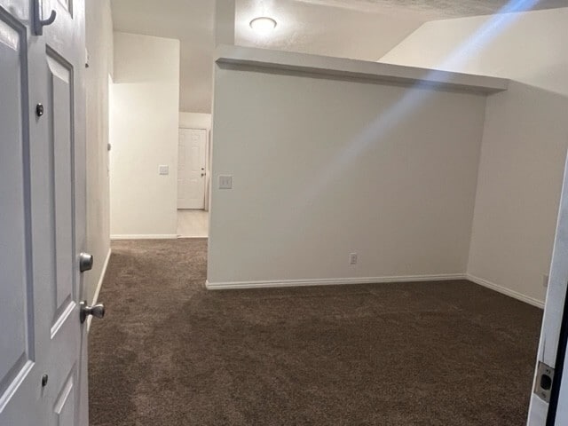 Building Photo - 621 Hunter Way