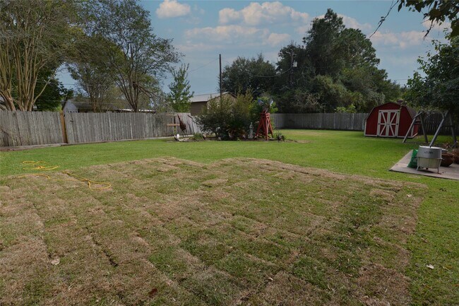 Building Photo - 3009 Rose Ln