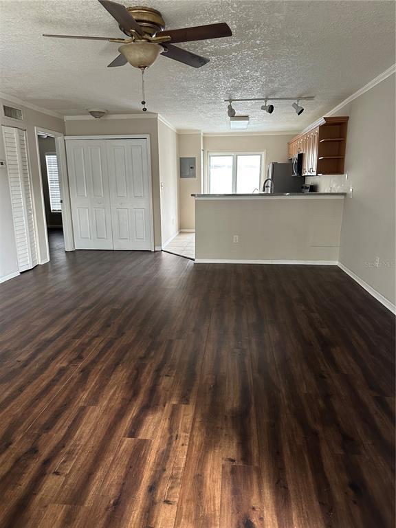 Building Photo - 3651 N Goldenrod Rd