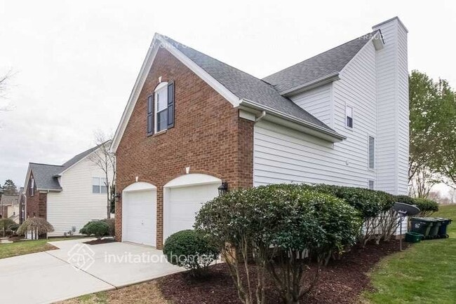 Building Photo - 15832 Hollingbourne Rd