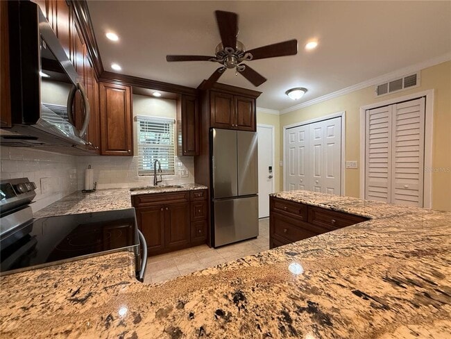 Building Photo - 4533 Marine Pkwy