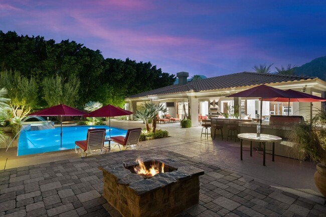 Building Photo - Villa Marbella Getaway w/ Pool & Spa