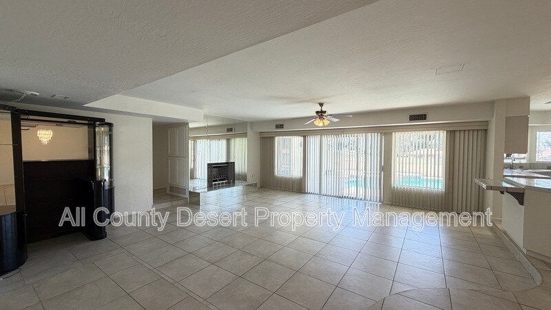 Building Photo - 76955 California Dr