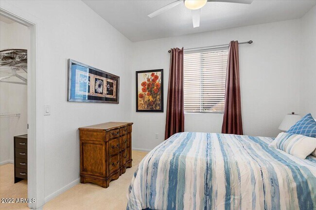 Building Photo - 11680 E Sahuaro Dr