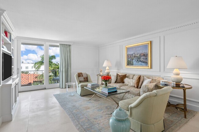 Primary Photo - 354 Chilean Ave