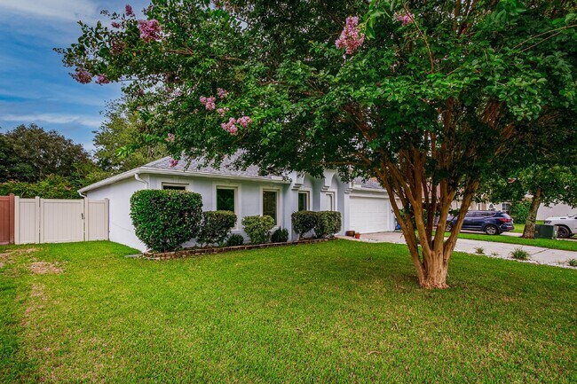 Building Photo - FOR RENT:  4 BEDROOM 2, BATHROOM HOME IN H...