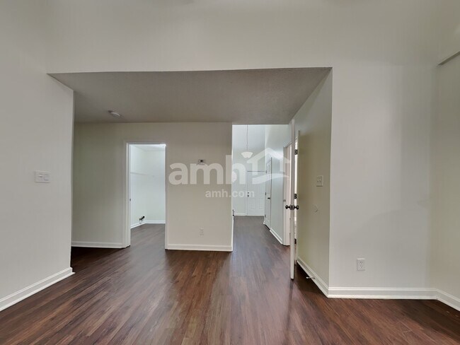 Building Photo - 7548 Applecross Rd