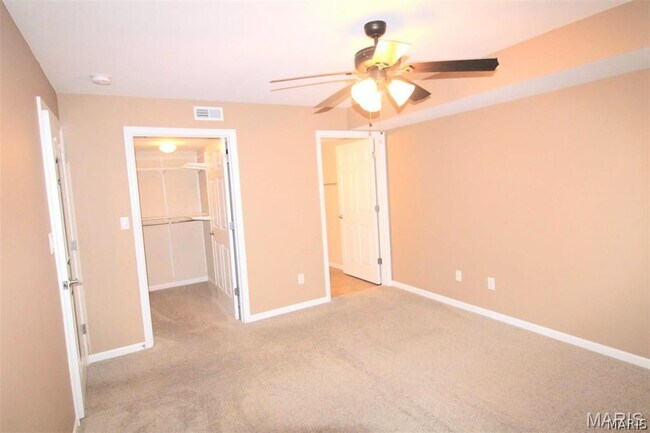 Building Photo - 1124 Welsh Dr