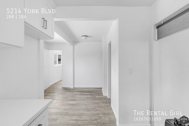Building Photo - 5214 York Blvd