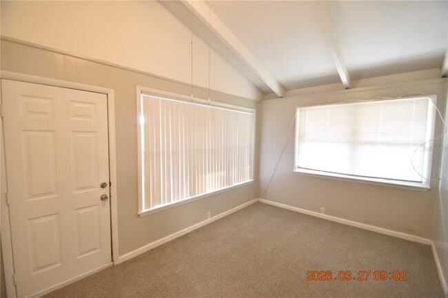 Building Photo - 10110 Alambra Ave