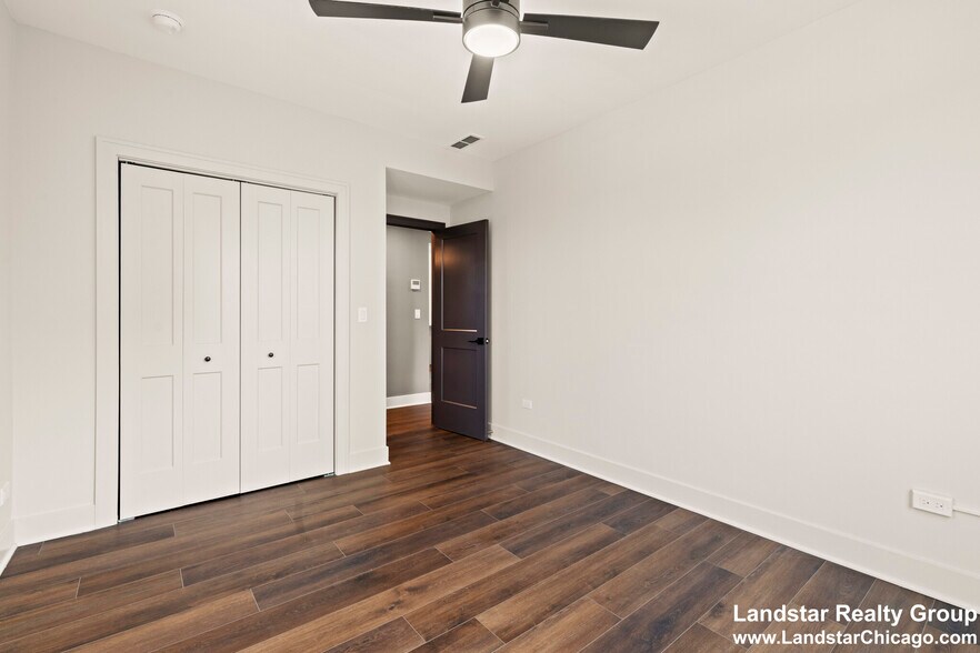 Building Photo - 1241 Chicago Ave