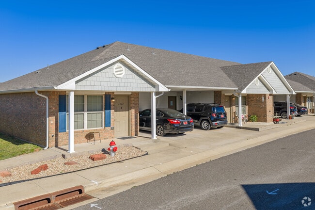 Building Photo - Cottage Park Shawnee 62+