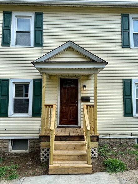 Building Photo - 140 N 9th St