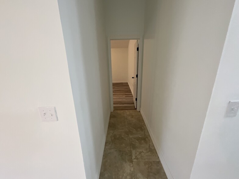 Building Photo - 1451 Morgan Ct