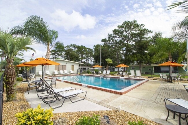 Building Photo - 1061 Quail Dr