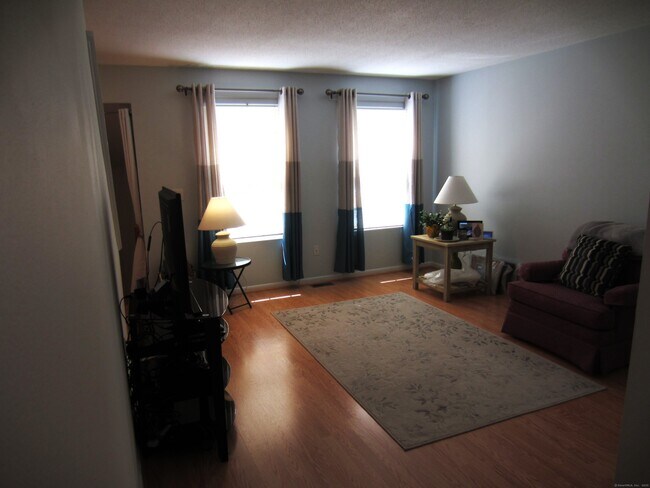 Building Photo - 229 Branford Rd