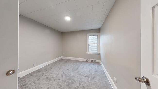 Building Photo - 3975 W.23rd