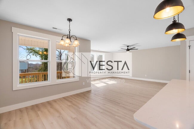 Building Photo - 11 Rhudy Rd